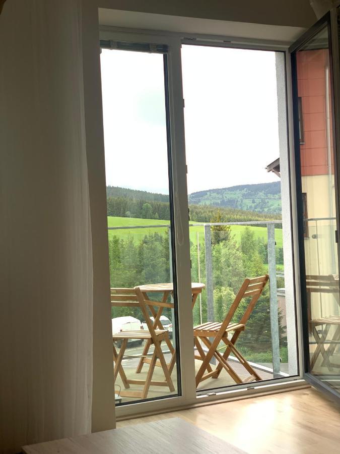 Apartmány VIA Klínovec Loucná pod Klínovcem Exterior foto